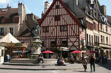 Dijon - old square.