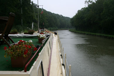 Raining at PK97 on the 'Canal Lateral a la Loire' in 2010.