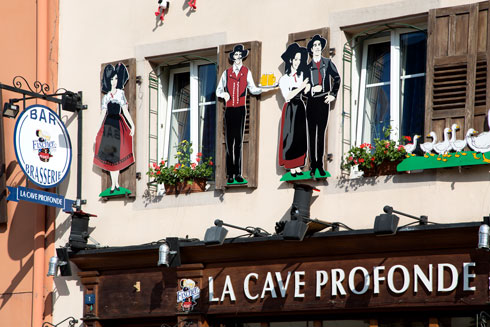 Saverne bar in June 2013.